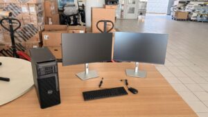 Chegado dos computadores para equipe de obras_11.11 (5)