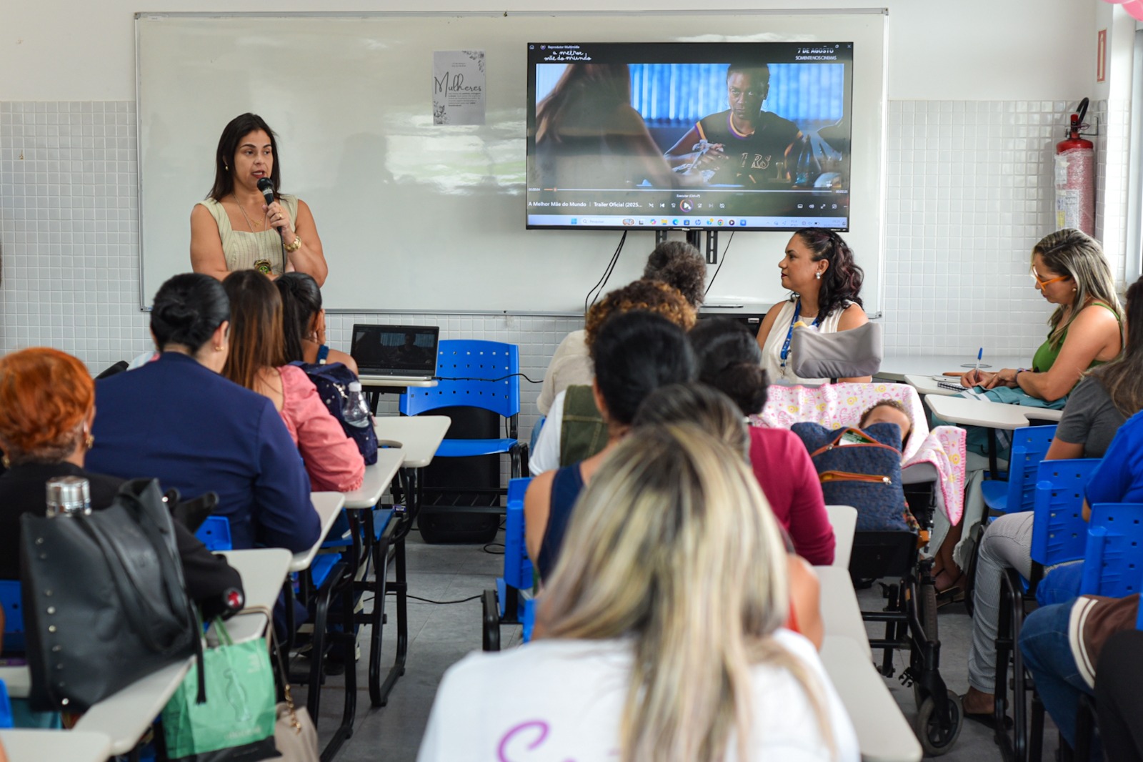 CER IV promove roda de conversa sobre saúde mental e sororidade feminina