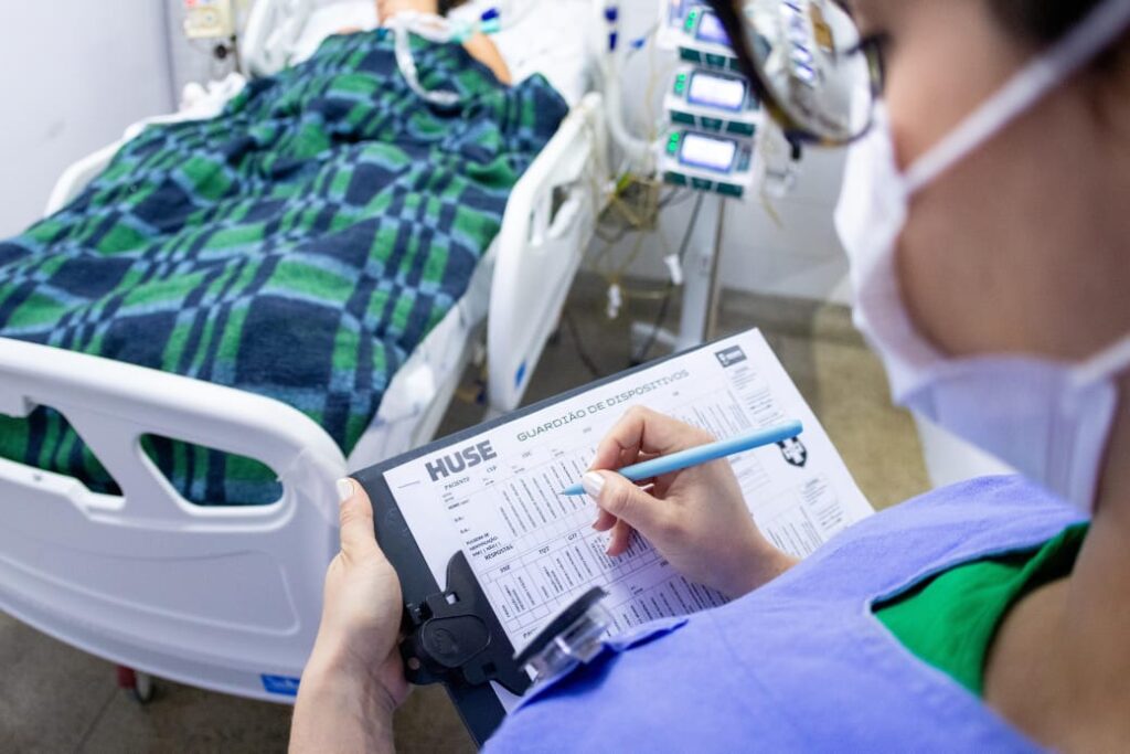 UAC e UCV do Huse garantem vigilância contínua a pacientes críticos 7 c84296e6 7ac9 434a 9504 5058ebd35fb2